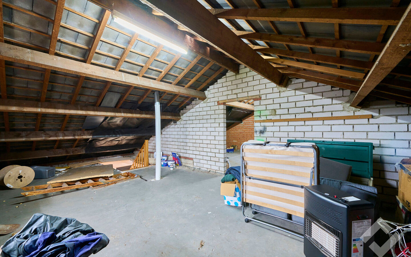 Gebouw voor gemengd gebruik te koop in Lommel